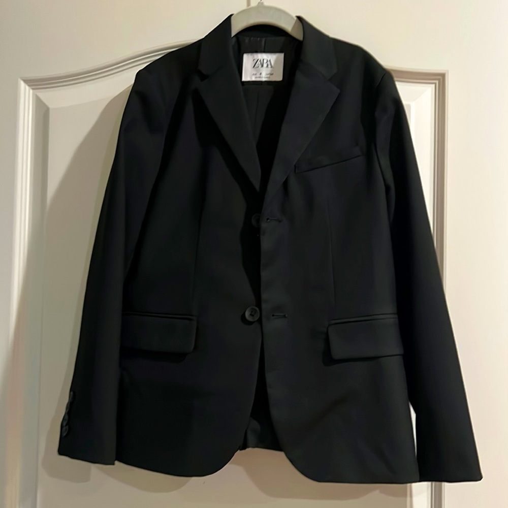 Zara boys black suit size 9